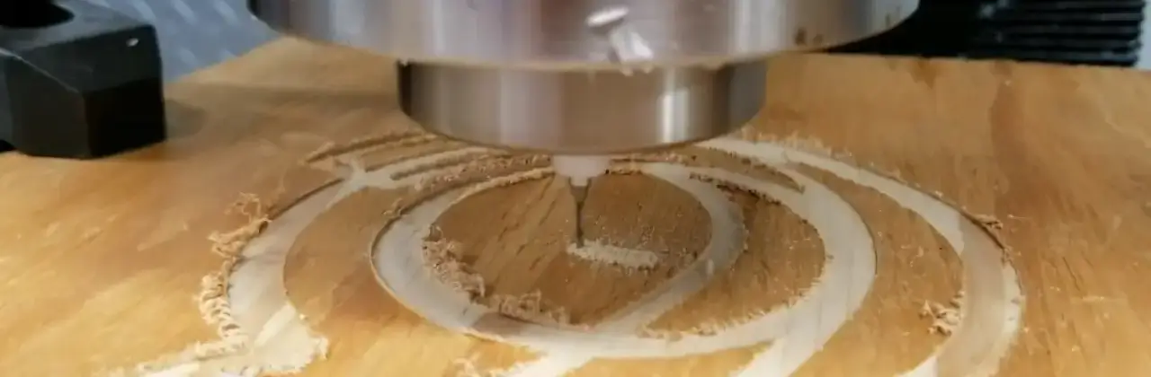 Фрезерная резка фанеры